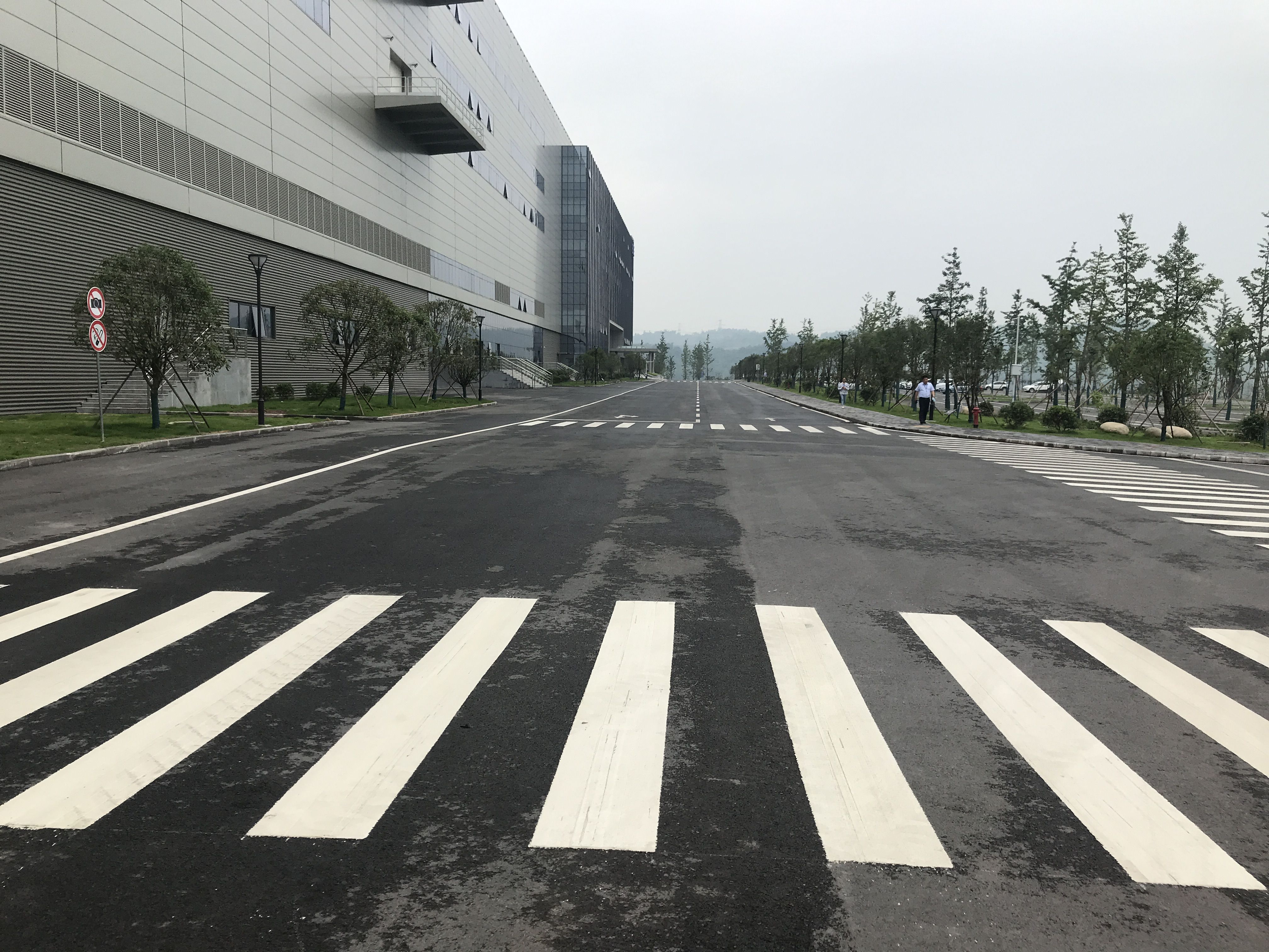 ���|���ؑc��6��AMOLED�����ԣ����a(ch��n)���(xi��ng)Ŀ