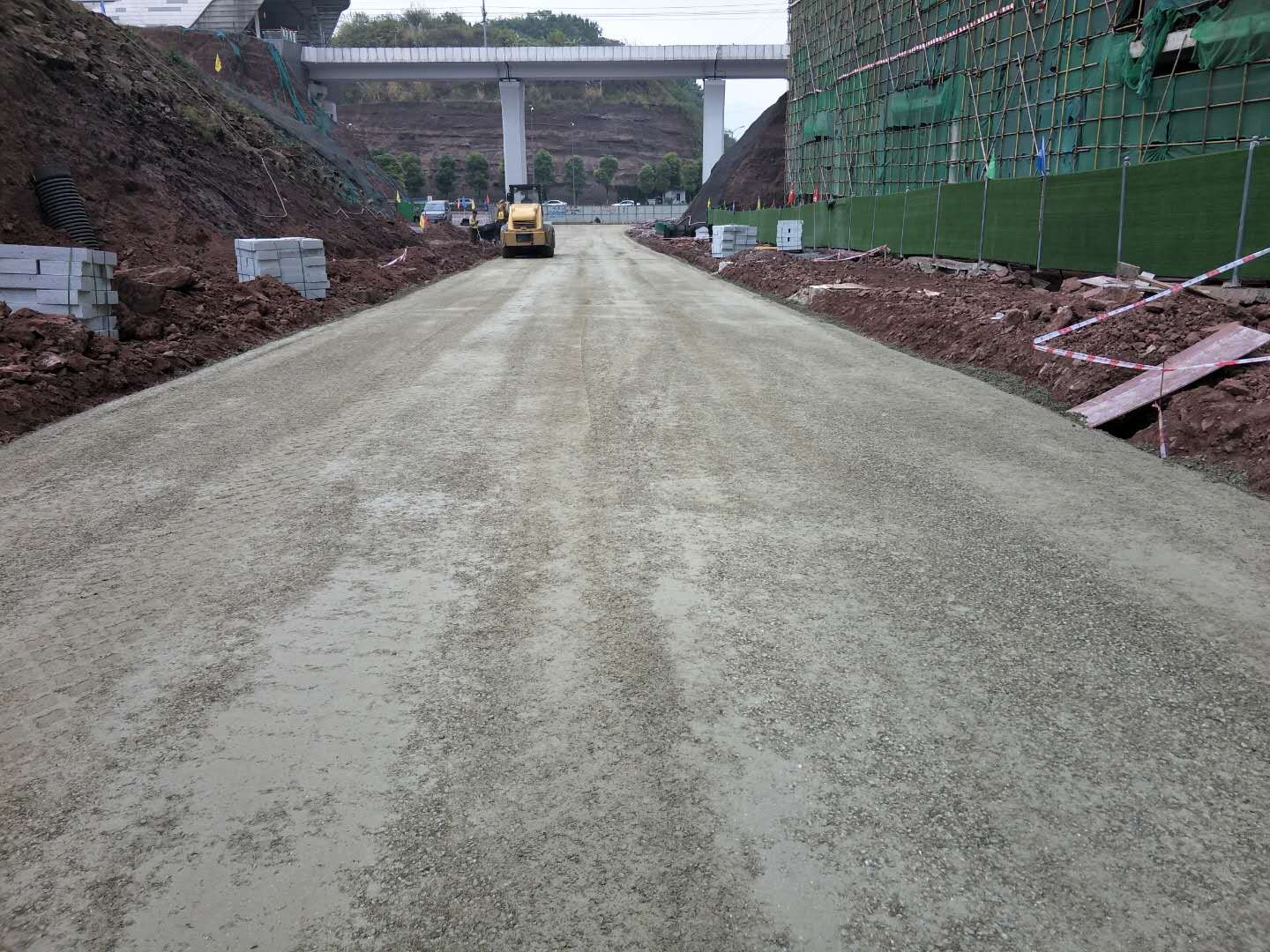 ͨ��20·���������p܉վ��